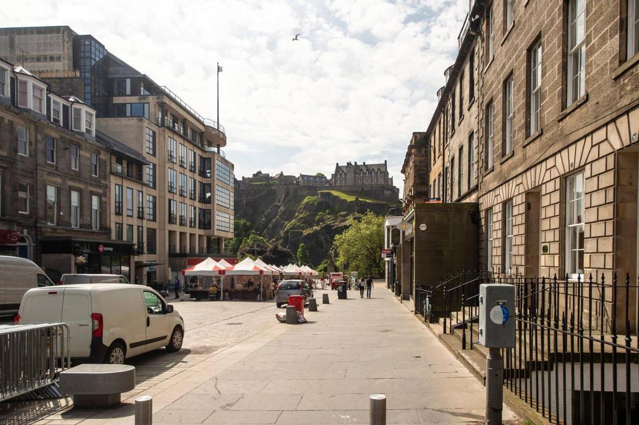 Joivy Bright 1 Bed Flat, Close To Princess Street Edinburgh Exterior photo